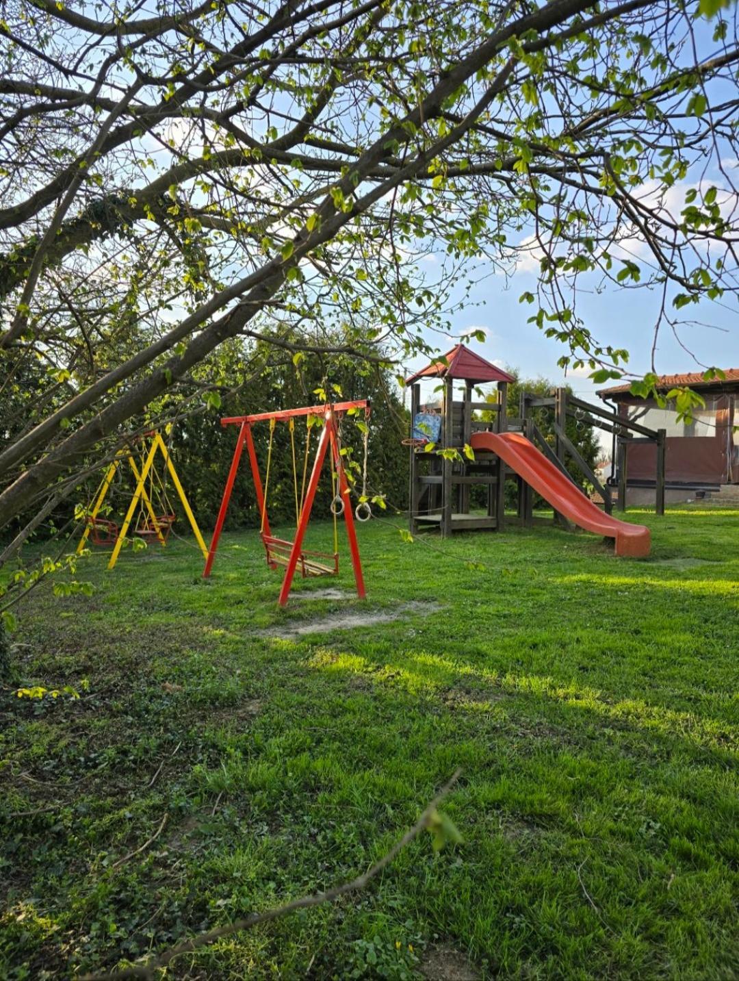 Rooms & Apartment Vinia Б'єловар Екстер'єр фото